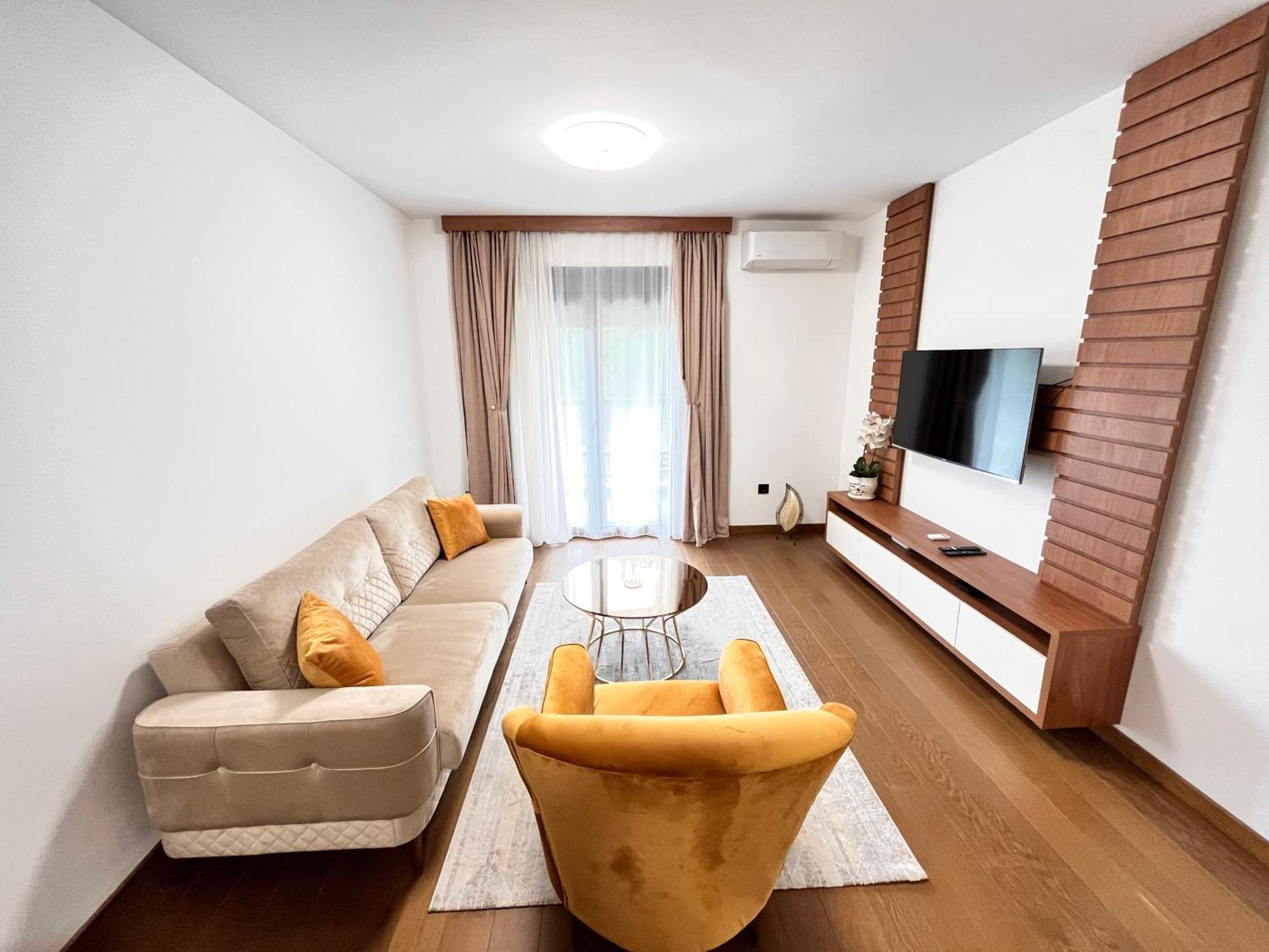 Apartments Tulip พอดโกริกา ภายนอก รูปภาพ